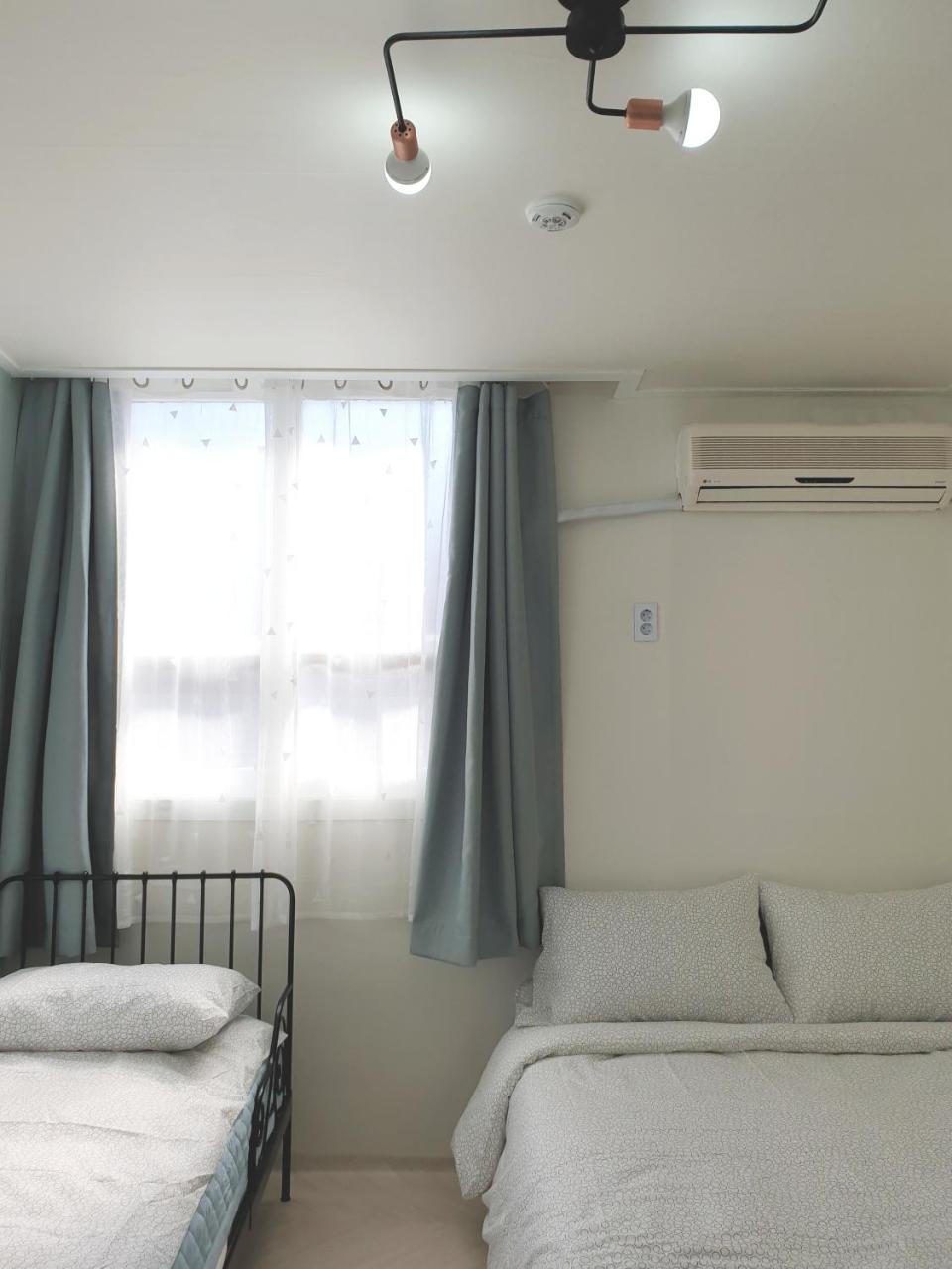 Y.Road 135 Hotel Szöul Kültér fotó